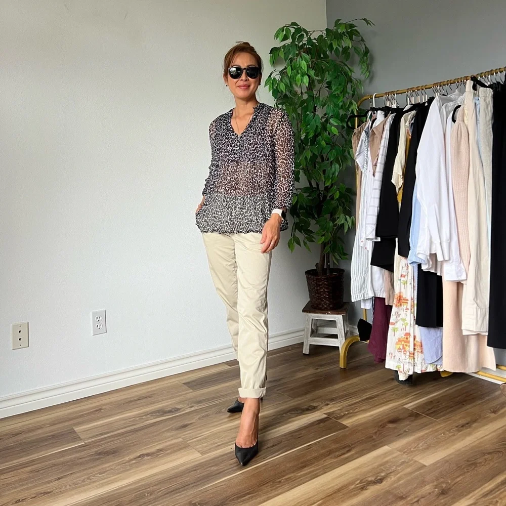 Casual Studio Blouse - Picture 11 of 15